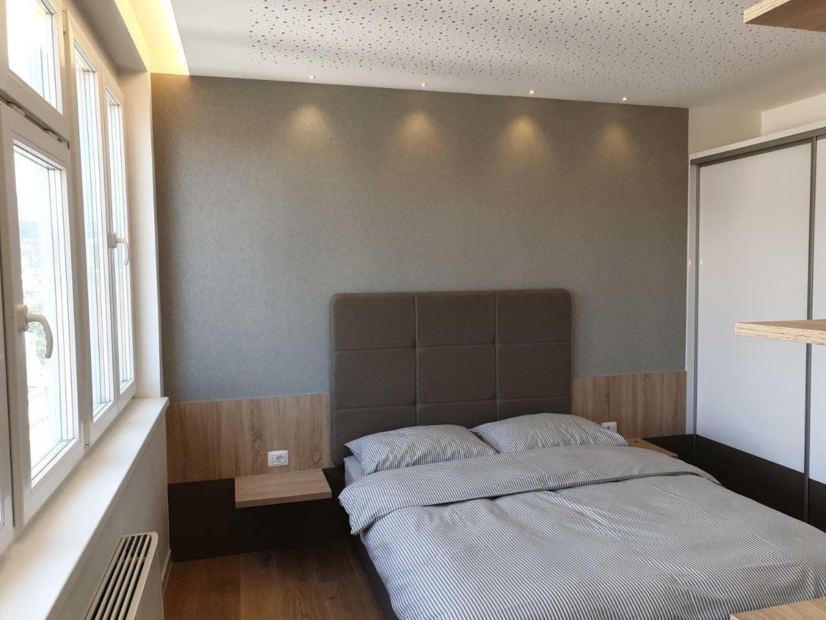 Apartment Royal Residence SJJ Buitenkant foto